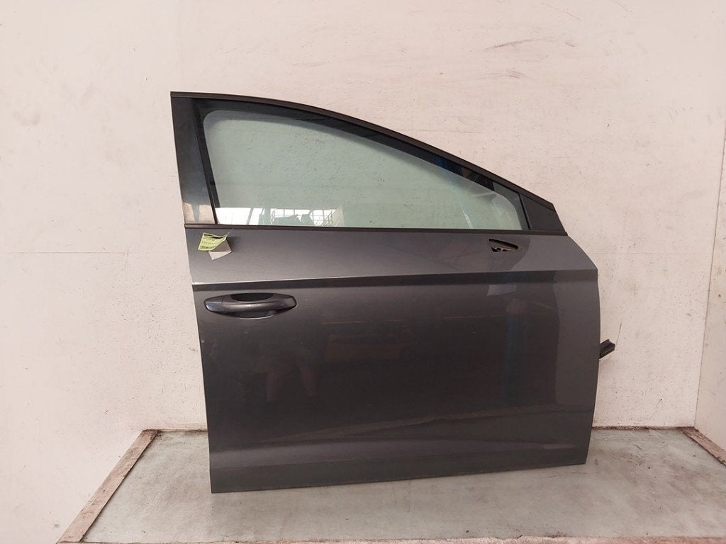 PORTIER RECHTS VOOR Seat Leon (5FB) (|5F4831056A|), Gebruikt, Deur, Service@seat.de, Seat Deutschland GmbH