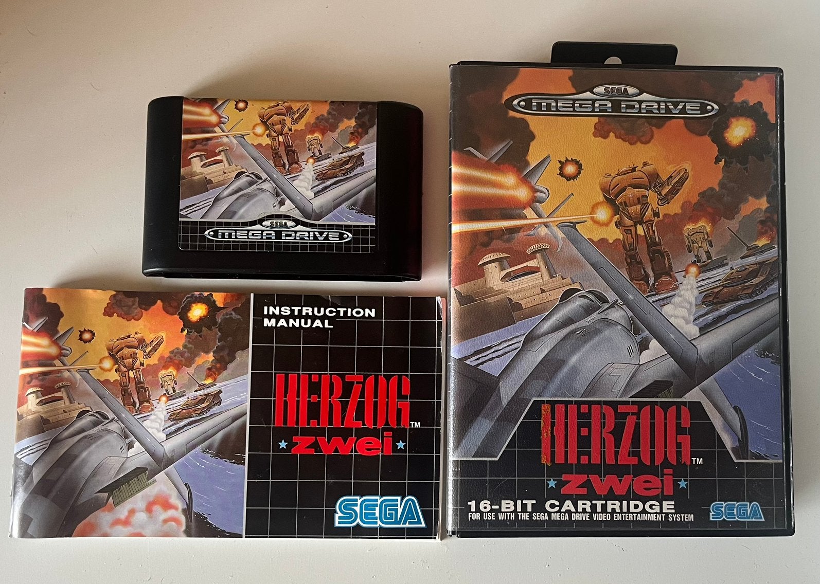 Herzog zwei sega mega drive, Games en Spelcomputers, Games | Sega, Ophalen, Zo goed als nieuw, Mega Drive