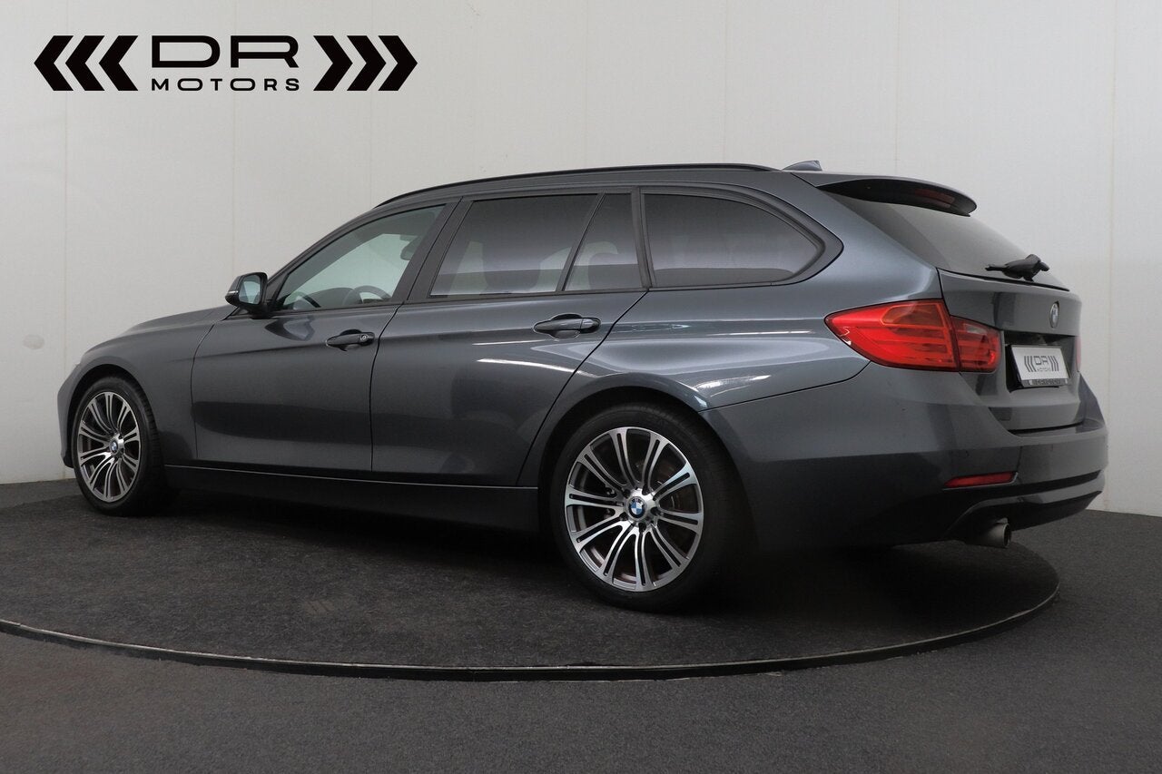 BMW 318 D TOURING- AUTOMAAT - LEDER -, Zwart, 4 cilinders, 0 kg, 5 deurs