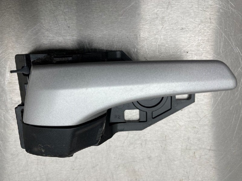 POIGNEE EXTERIEURE ARRIÈRE DROITE Prius (ZVW3) (|PRIUS3|), Autos : Pièces & Accessoires, Utilisé, Arrière, Toyota