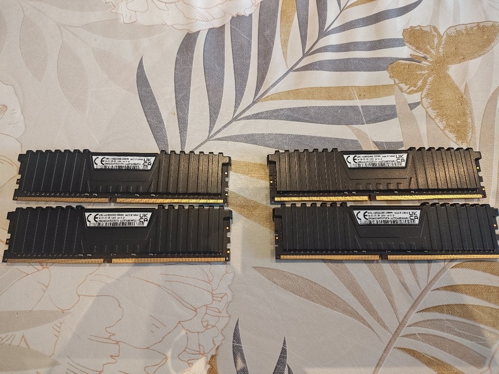 2x kits Corsair Vengeance LPX DDR4  64 Go — 128 Go total, Enlèvement ou Envoi, DDR4, Comme neuf, 128 GB