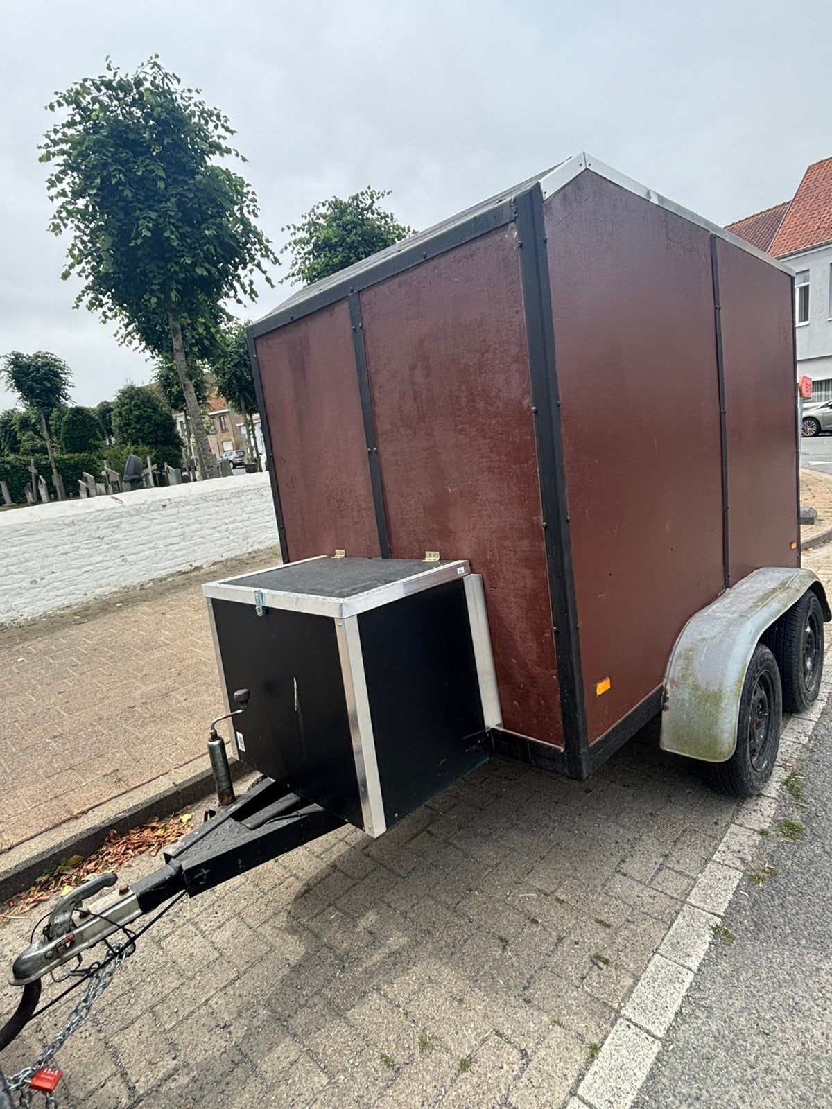 Gesloten aanhangwagen, Enlèvement, Comme neuf