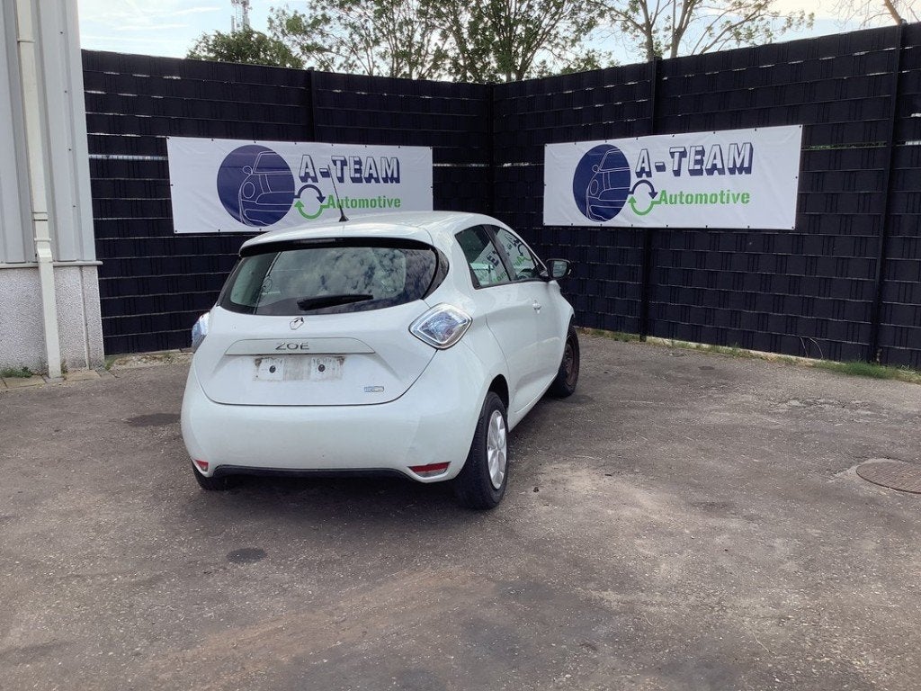 PARE-CHOCS ARRIÈRE Renault Zoé (AG) (|850223975R|), Arrière, Pare-chocs, Renault, Utilisé