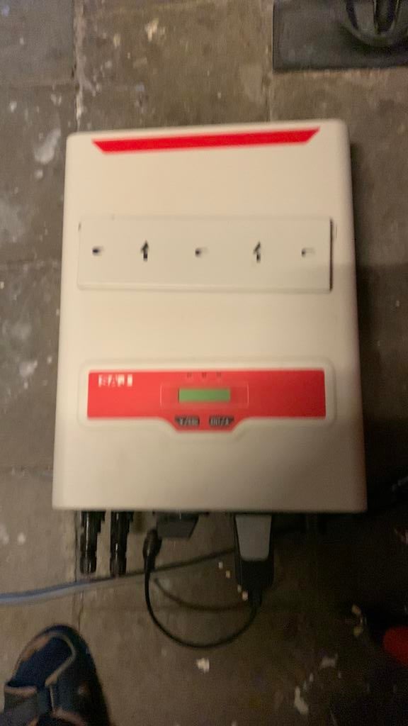 Panneaux solaires SAJ Inverter, Enlèvement, Comme neuf