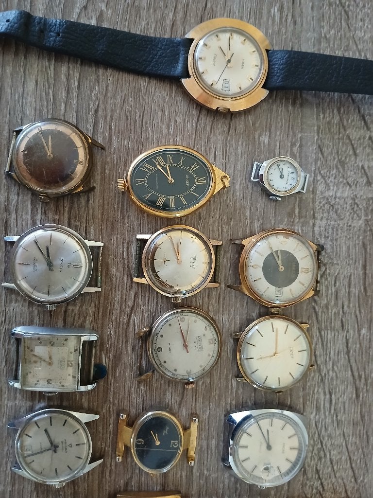 Ze zijn verkocht!!!!!!, Handtassen en Accessoires, Horloges | Heren, Gebruikt, Polshorloge, Ophalen of Verzenden