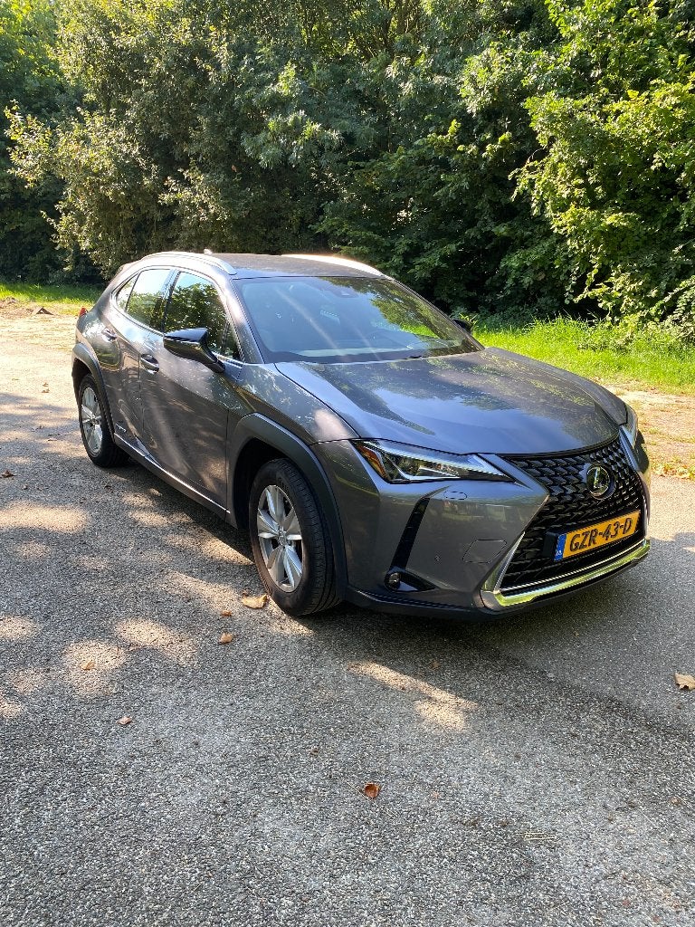 UX moet weg ivm koop NX, Auto's, Zwart, 5 zetels, 5 deurs, SUV of Terreinwagen