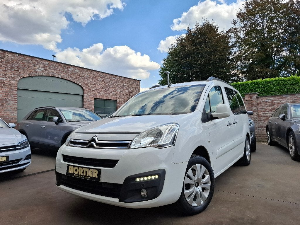 Citroen Berlingo, 5-Zitpl,1.2i/110pk/1ste eig,Navi,Pdc,Cc, Auto's, Voorwielaandrijving, 1199 cc, Electronic Stability Program (ESP)