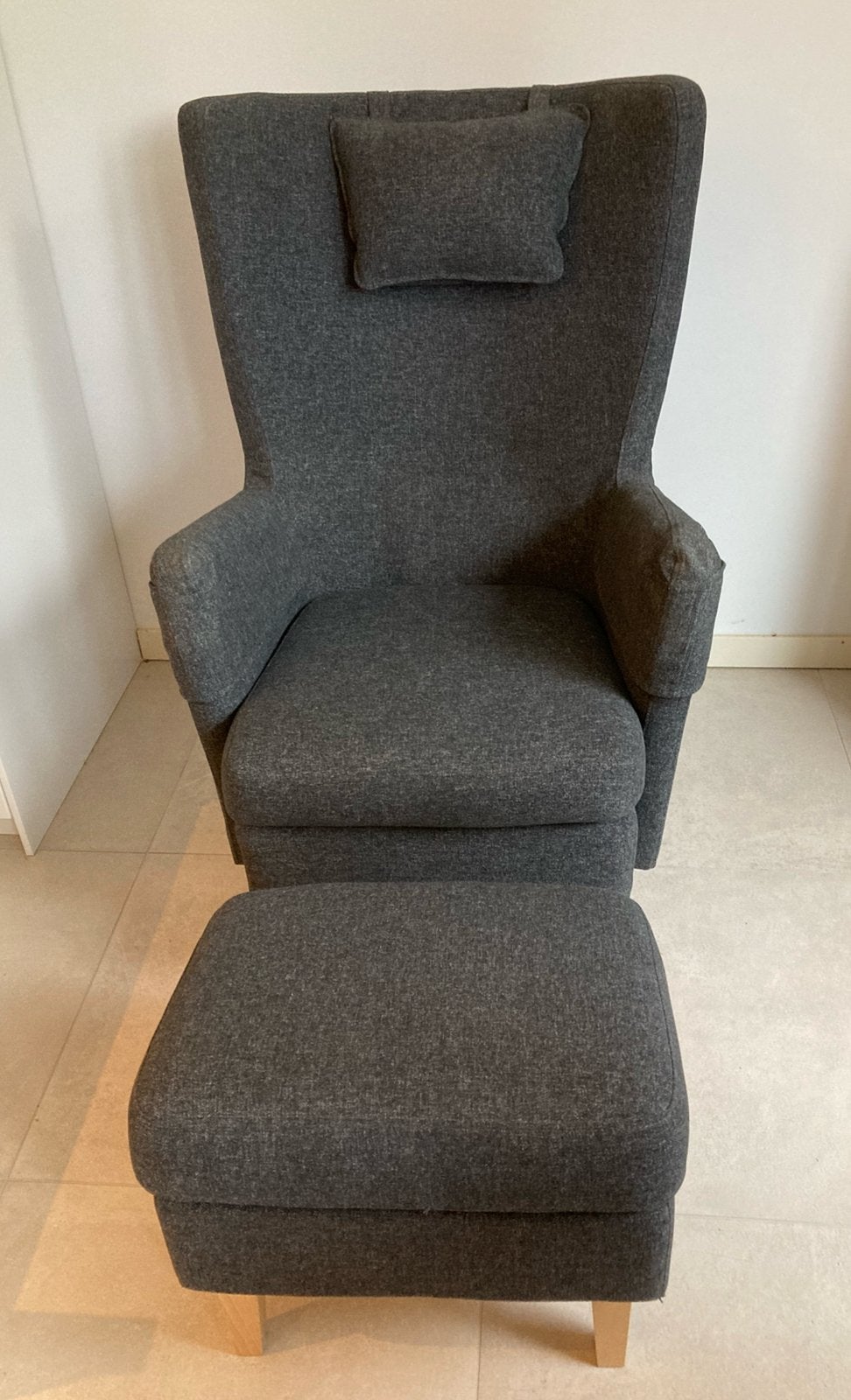 Chaise ergonomique Ikea Omtankson avec pouf - parfait état, Maison & Meubles, Enlèvement, Comme neuf, Tissus
