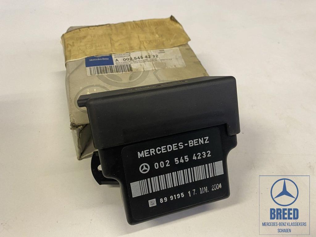 NOS gloeitijdrelais voor Mercedes-Benz W201 190D W631 MB100, Neuf, -, -, Enlèvement ou Envoi