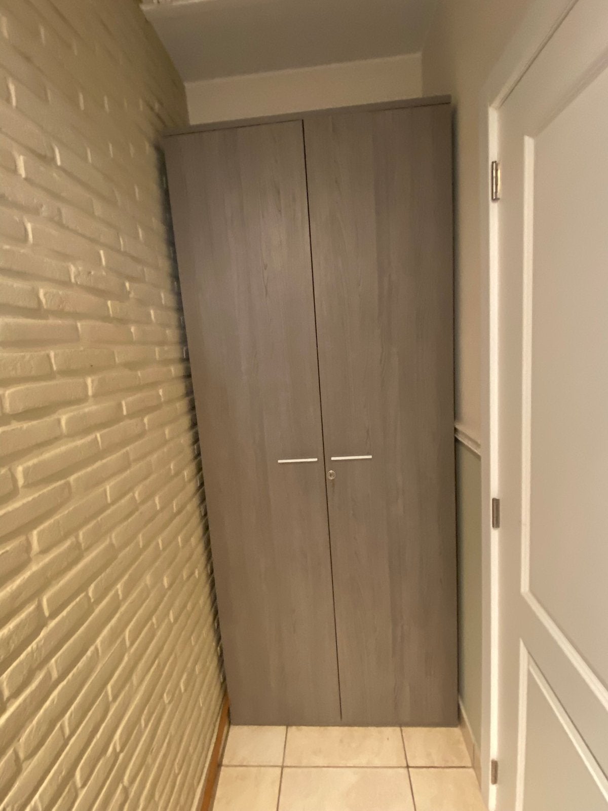 Hoge kast, Ophalen, Met deur(en), 200 cm of meer, 50 tot 100 cm