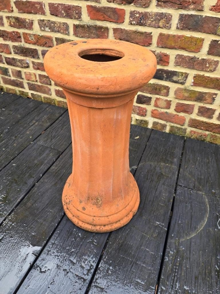 colonne en terre cuite de 60 cm de haut (résistant au gel !), Antiquités & Art, Enlèvement