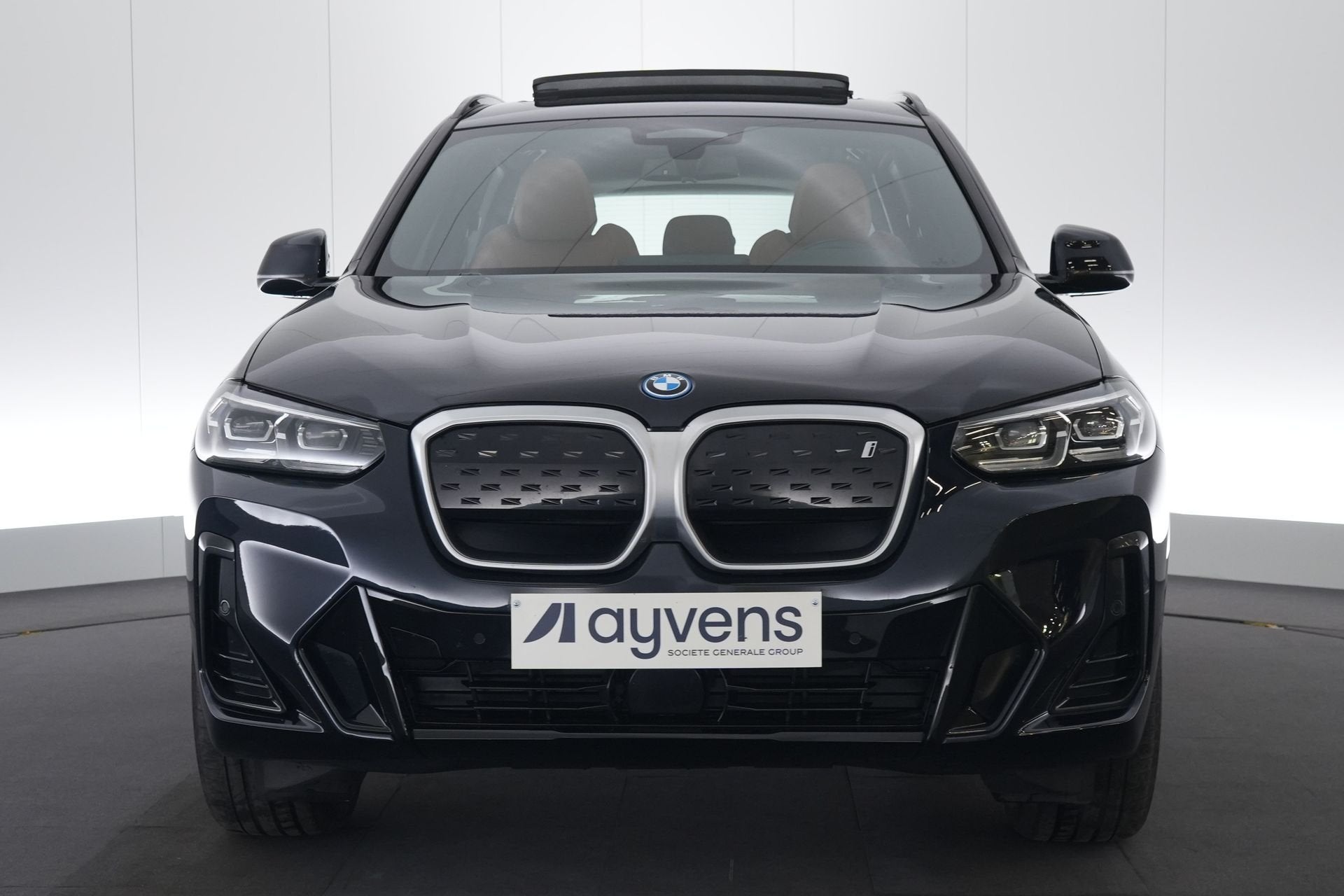 (2CJX073) BMW IX3, Autos, Achat, Entreprise, Carnet d'entretien, Ordinateur de bord