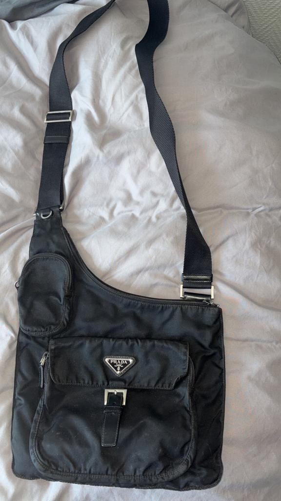 Sacoche prada original ancien modele, Enlèvement ou Envoi, Comme neuf, Noir