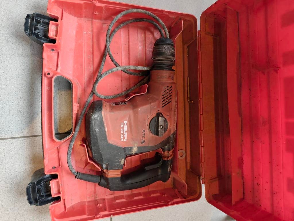 Boorhamer hilti TE30ATC, Ophalen