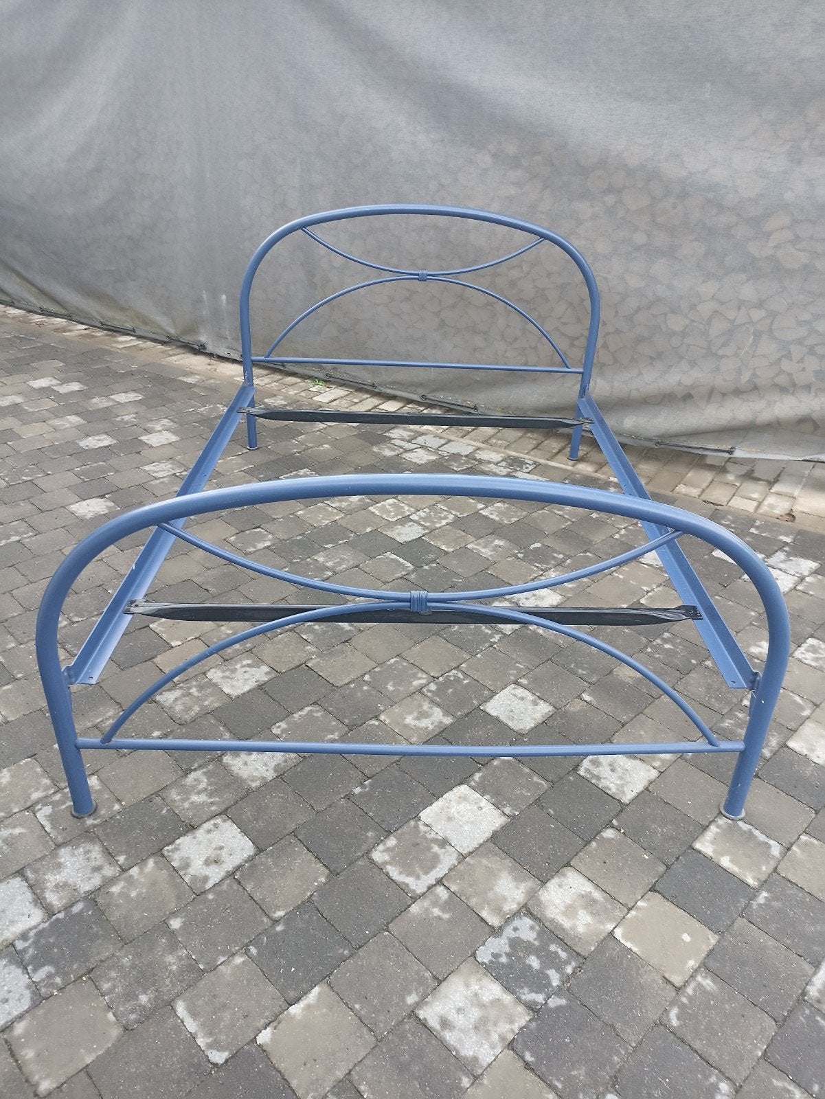 Cadre de lit métal bleu 140 cm x 200 cm, 140 cm, Enlèvement, Utilisé, 200 cm