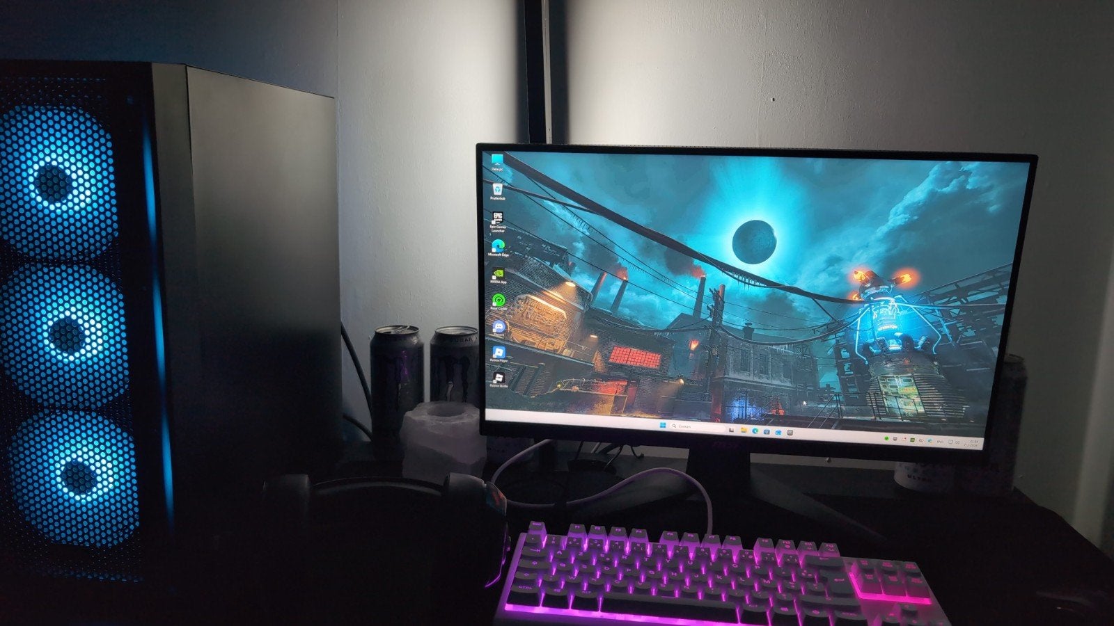 Krachtige Gaming PC Volledig Setup RTX 5060, Computers en Software, Ophalen, Gaming