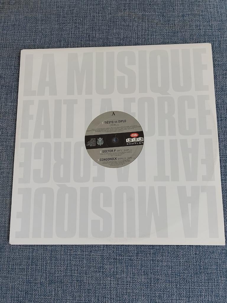 LA MUSIQUE FAIT LA FORCE - SWITCH SAMPLER 2, Cd's en Dvd's, Ophalen, Zo goed als nieuw