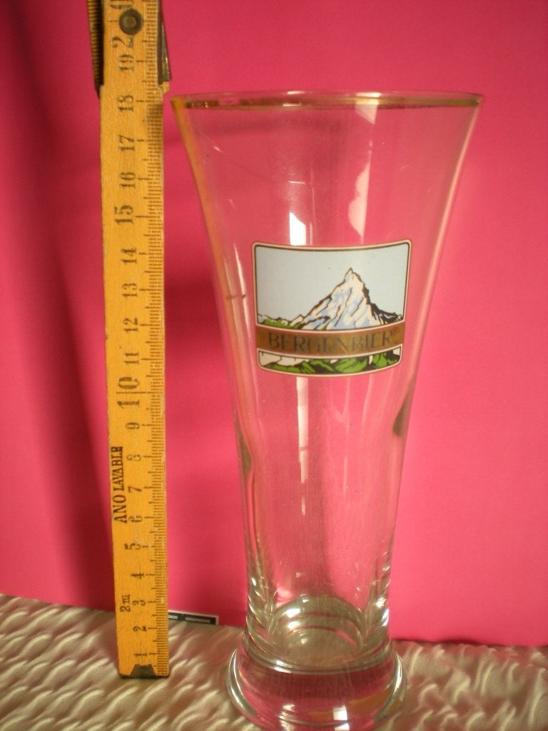 BERGENBIER 18 cm (fluit), Ophalen of Verzenden, Zo goed als nieuw, Glas of Glazen