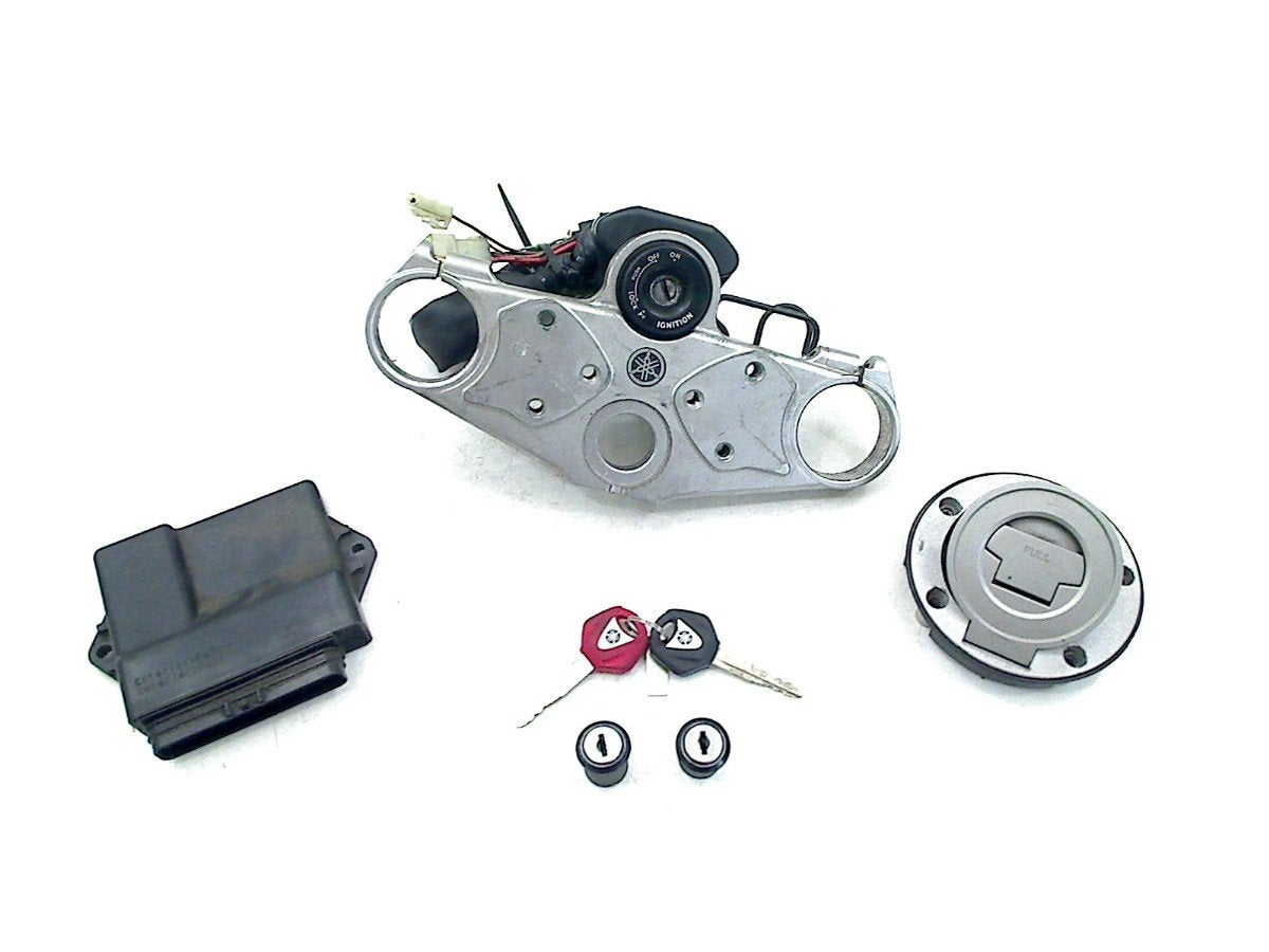 SLOTENSET FJR 1300 2002-2005 + ABS (FJR1300 FJR1300A), Yamaha Motor Europe N.V., Gebruikt, Customersupport@yamaha-motor.co.uk