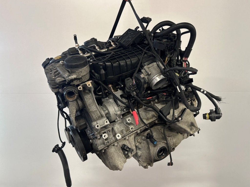 MOTEUR BMW 1 serie (F20) (|11002339992|11002339993|), Utilisé, BMW, Petuelring 130
80809  München, DE, Bayerische Motoren Werke AG