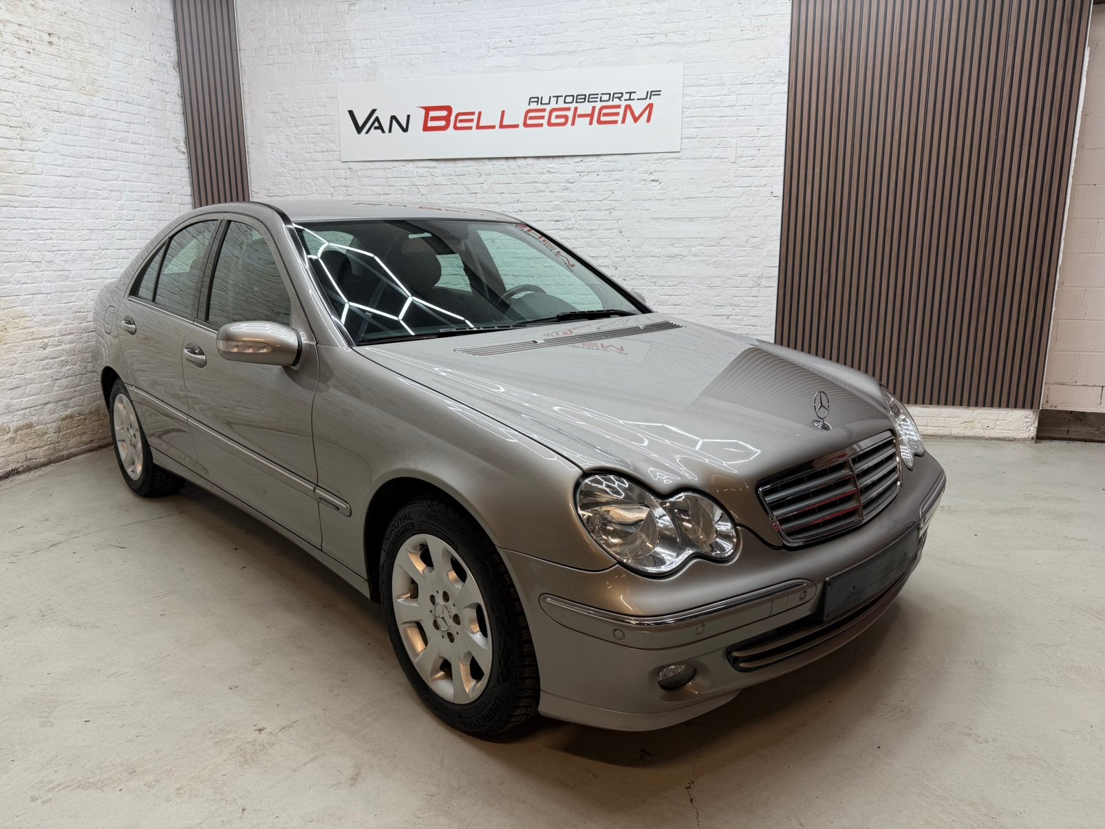 Mercedes c200cdi elegance automaat 177.000km, Auto's, Automaat, 4 deurs, Stof, Zwart