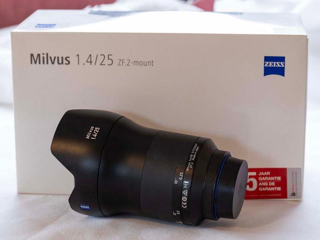 ZEISS MILVUS 25mm Nikon F-mount, TV, Hi-fi & Vidéo, Photo | Lentilles & Objectifs, Enlèvement ou Envoi, Utilisé, Lentille standard