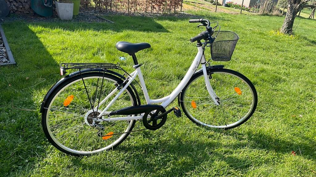 Vélo neuf blanc  Dame 28 pouces City 40, 6 vitesses , panier, Neuf, Autres marques, Enlèvement, 0 siège