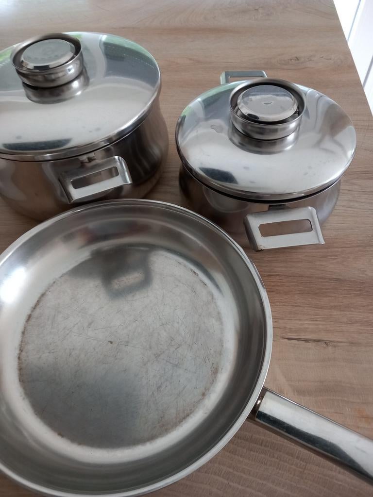 Pan plus kookpotten, Ophalen