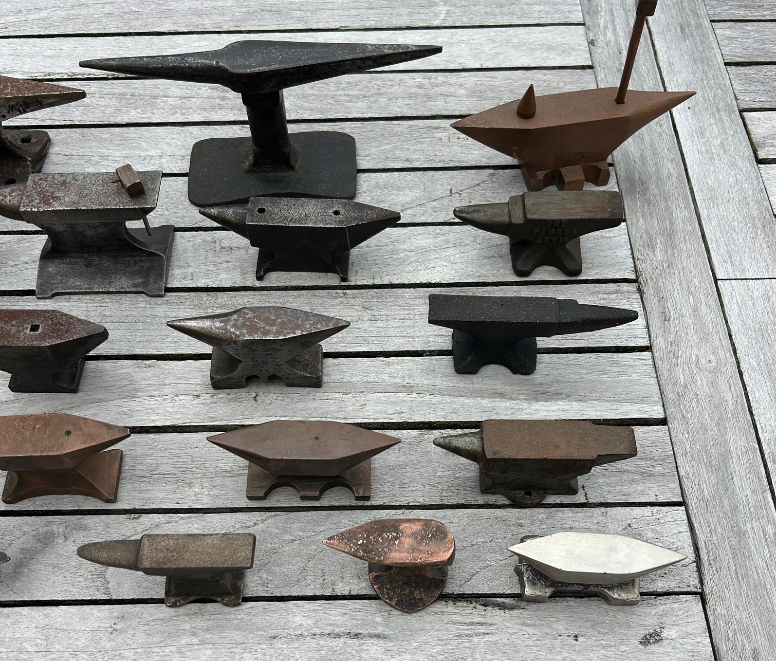 Unieke Verzameling Antieke Miniatuur- & Juweliersaambeelden, Verzamelen, Ophalen, Zo goed als nieuw