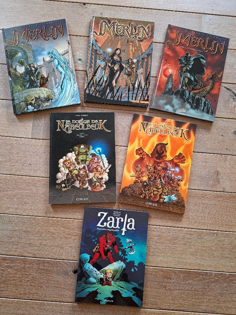 5 Bd 1 - Merlijn (T1-3), Naheulbeuk Dungeons (T1-2) + Zarla, Ophalen, Zo goed als nieuw
