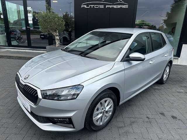 SKODA Fabia 1.0i  115pk DSG Automaat  Verw zetels NIEUW !!!!, Autos, Skoda, Achat, Entreprise, Noir, 5 places
