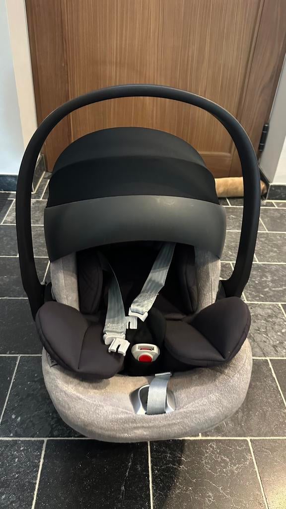 Cybex baby maxi-cosi die je kan laten liggen, Ophalen, Zo goed als nieuw, Maxi-Cosi, Isofix