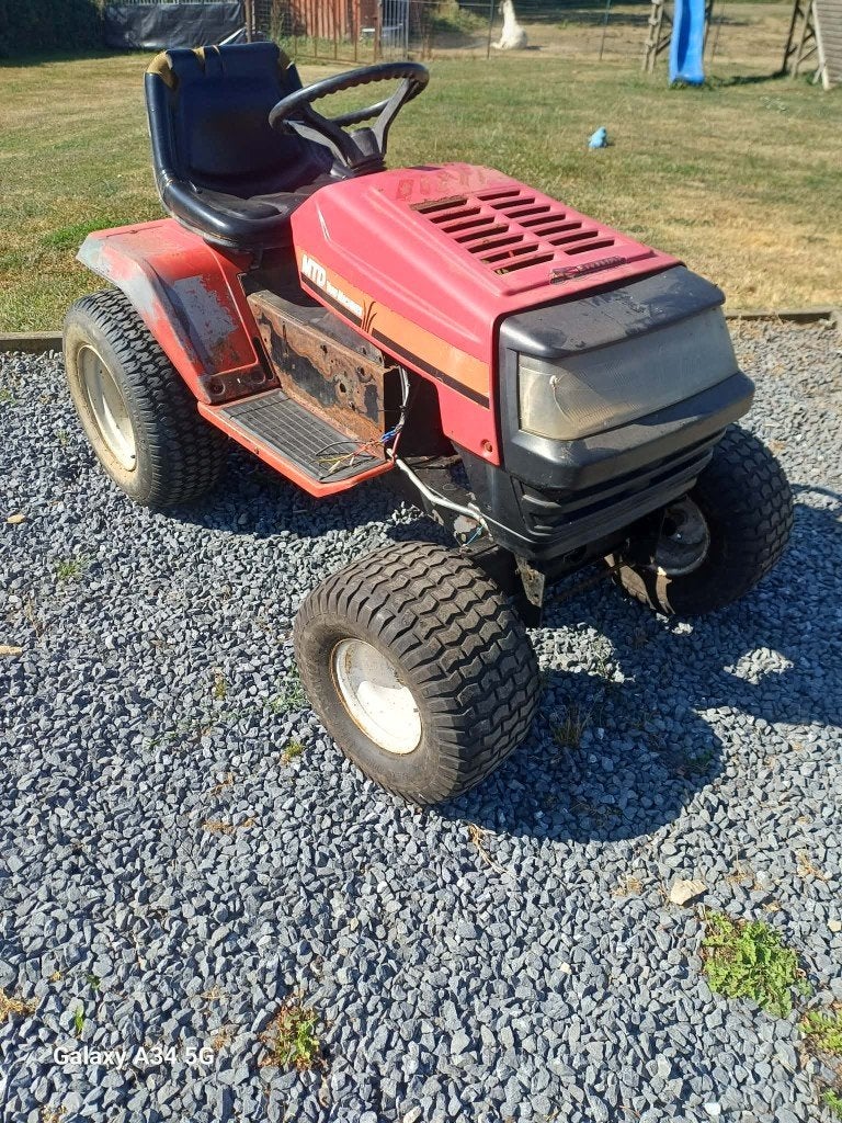 Projet monsterstrack base tracteur tondeuse mtd sans moteur, Enlèvement, Utilisé, Démarrage électrique