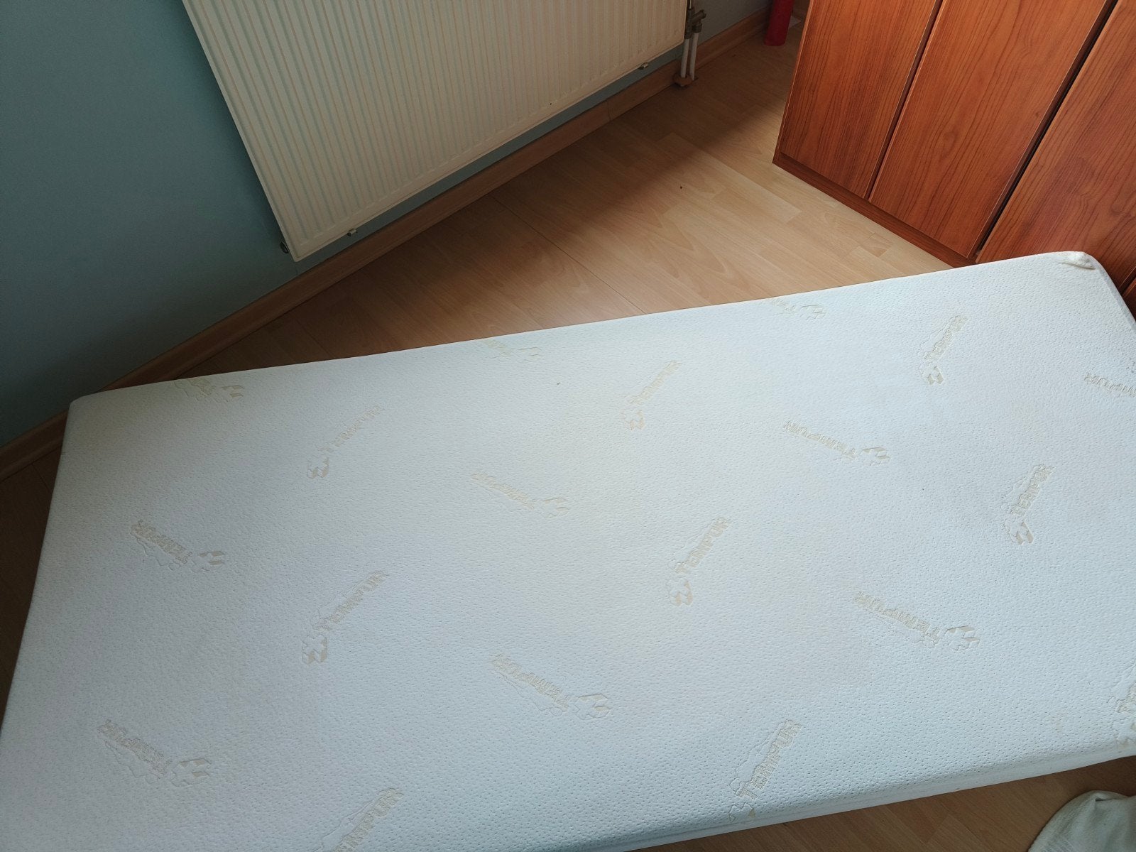 1 persoonsmatras Tempur, Enlèvement