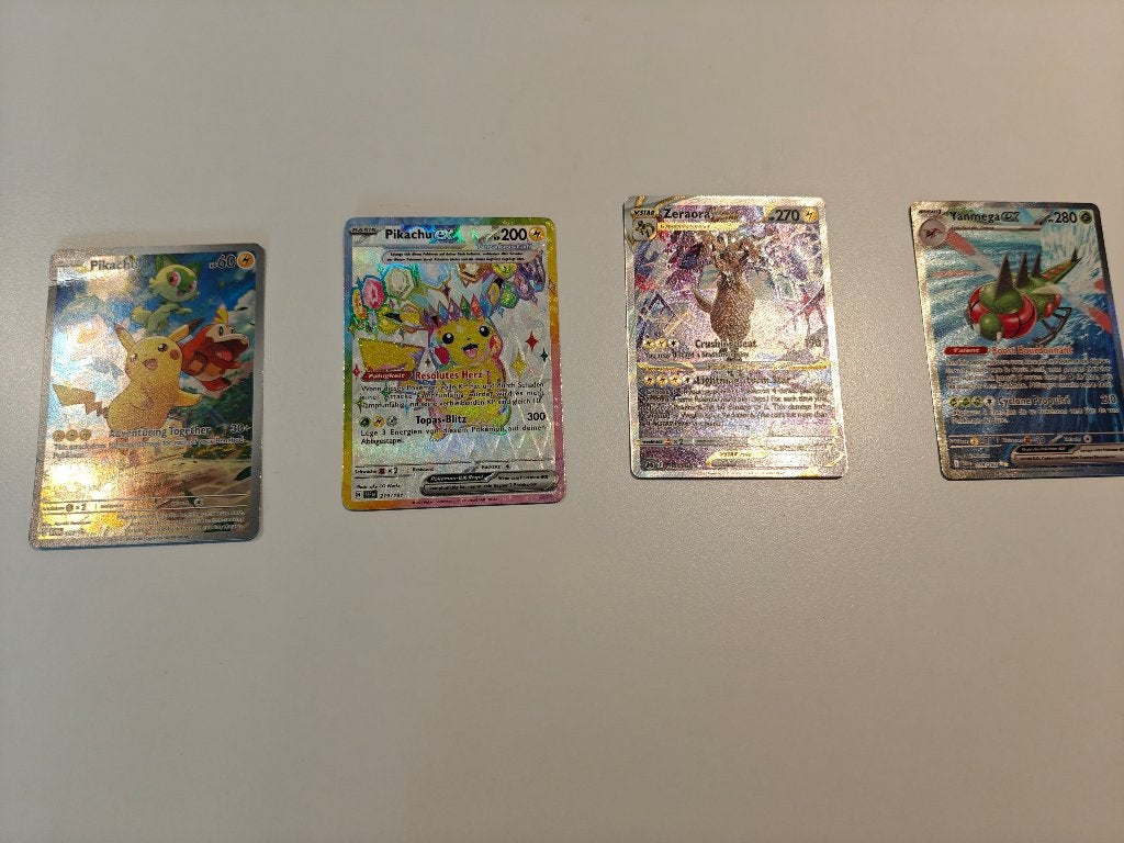 4 Pokémon kaarten, Hobby en Vrije tijd, Verzamelkaartspellen | Pokémon, Ophalen, Nieuw, Meerdere kaarten