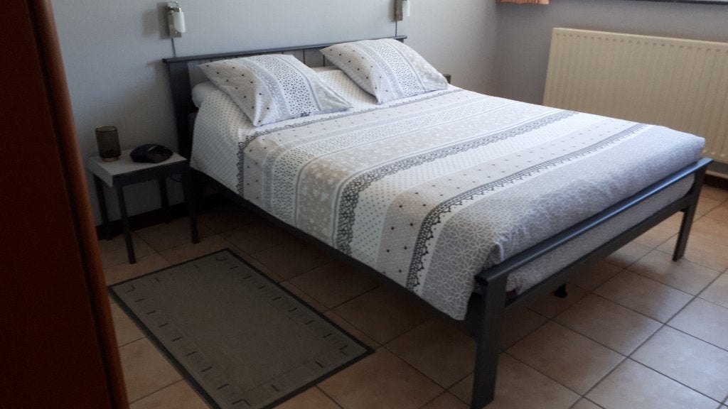 2 persoons slaapkamer, Huis en Inrichting, Slaapkamer | Complete slaapkamers, Zo goed als nieuw, Tweepersoons, Ophalen