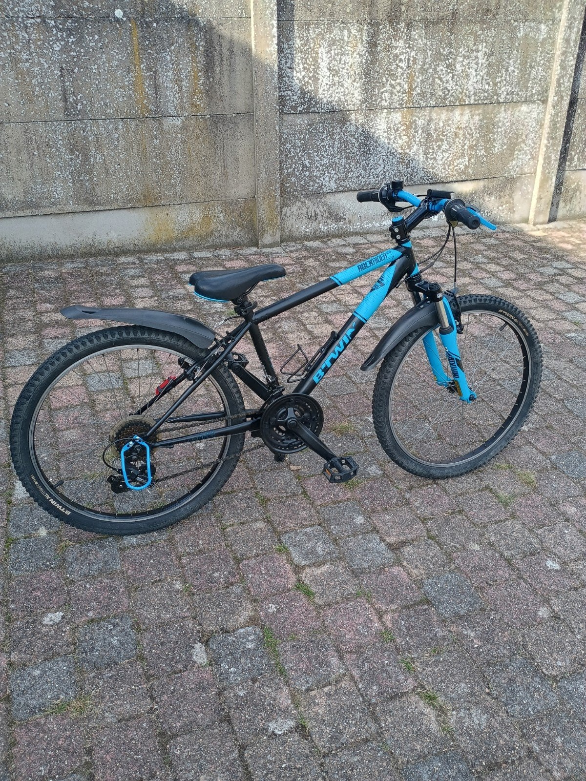 jongens mtb 24 inch, Fietsen en Brommers, Ophalen, Velgrem, Btwin rockrider 500, Versnellingen