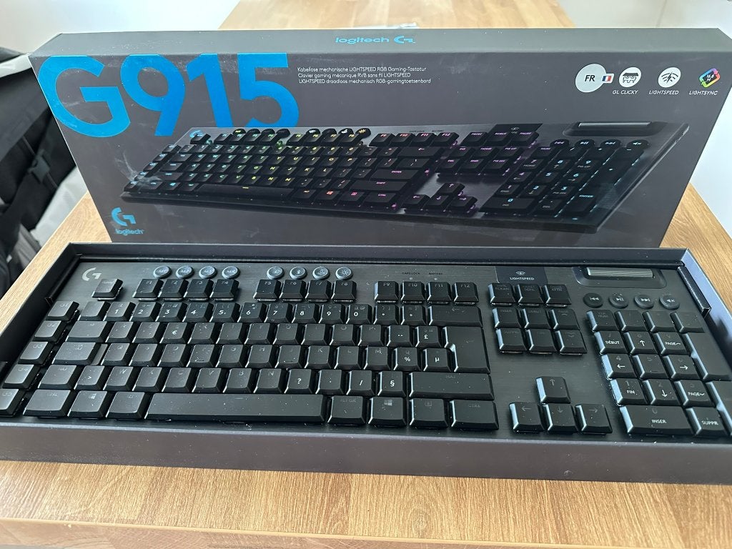 Logitech G 915 LIGHTSPEED (Clicky), Computers en Software, Toetsenborden, Ophalen, Gebruikt, Logitech G, Multimediatoetsen