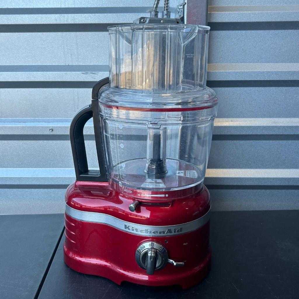 KitchenAid 13-cup food processor, Gebruikt, Ophalen of Verzenden, Vaatwasserbestendig, 3 snelheden of meer