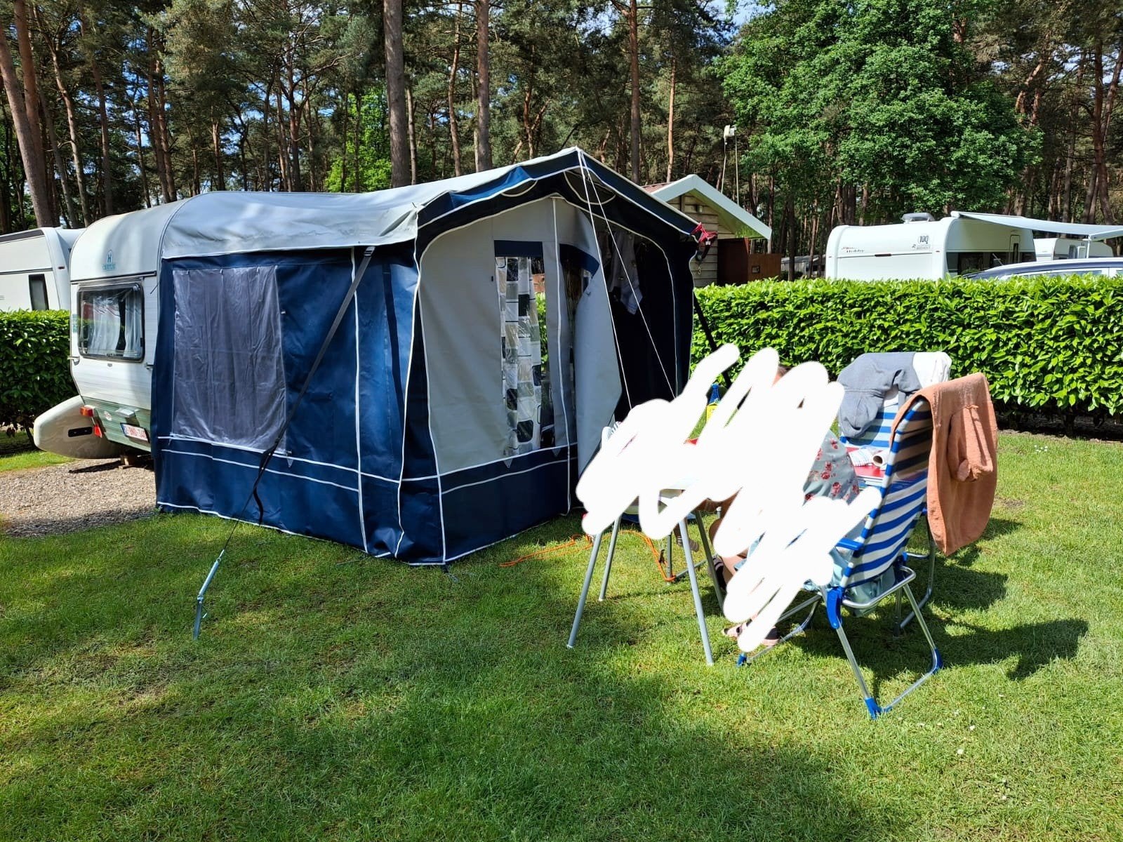 Caravan Chateau 280 confort + voortent, Particulier, Chateau