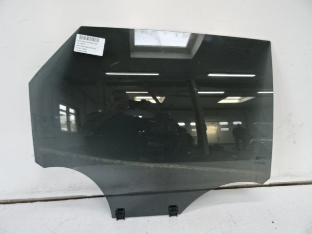 VITRE ARRIERE DROITE Peugeot 3008 II (M4 / MC / MJ / MR), Kontakt-peugeot@peugeot.com, Utilisé, Peugeot Deutschland GmbH, Bahnhofsplatz
65423  Rüsselsheim, DE