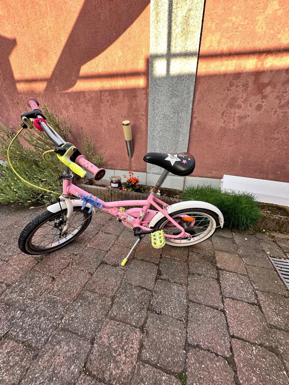 Meisjesfiets voor 4 tot 6 jaar, Fietsen en Brommers, Fietsen | Kinderfietsjes, Ophalen, Zo goed als nieuw