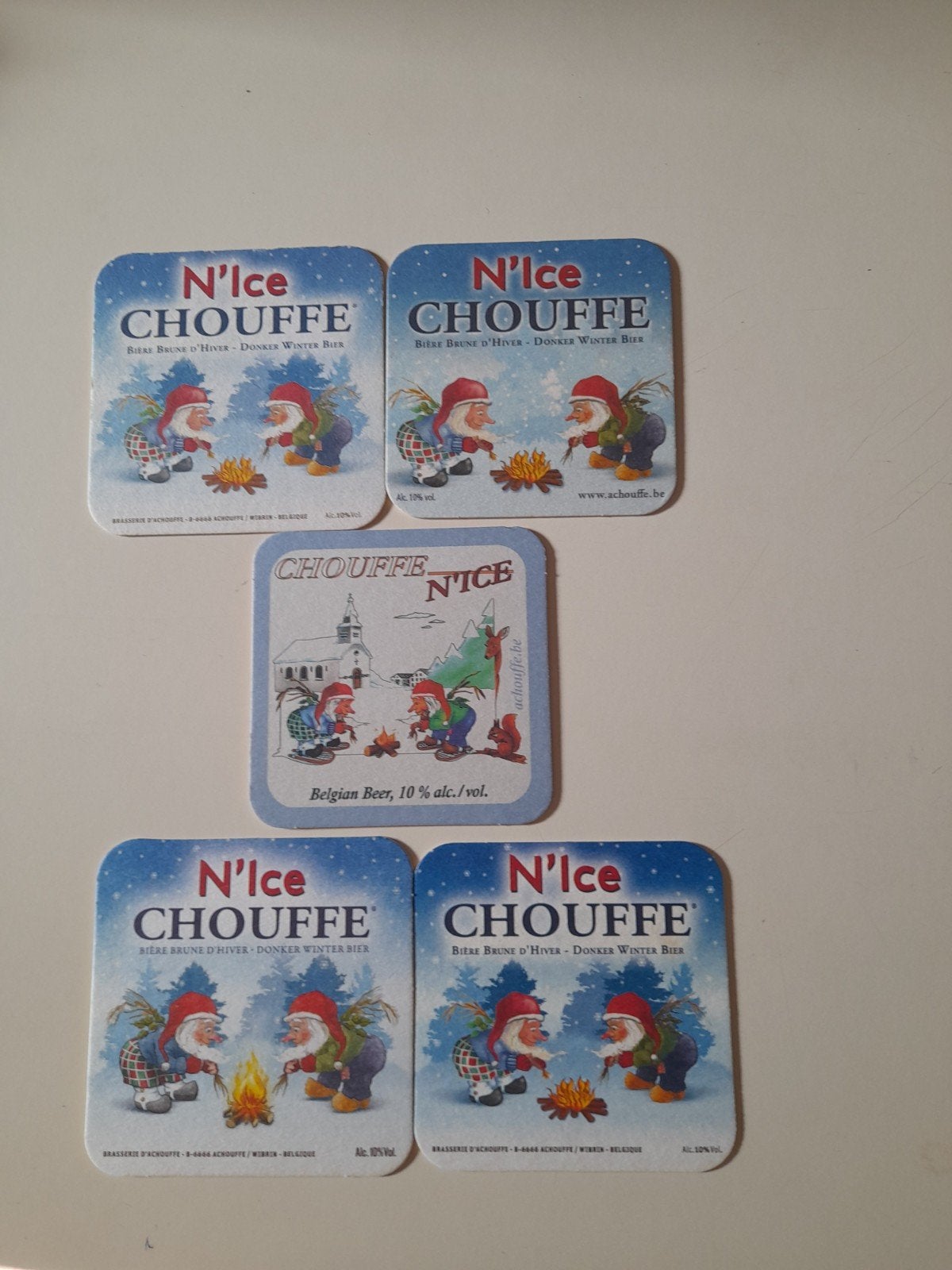 5 verschillende bierviltjes n´ice chouffe, Verzamelen, Ophalen of Verzenden