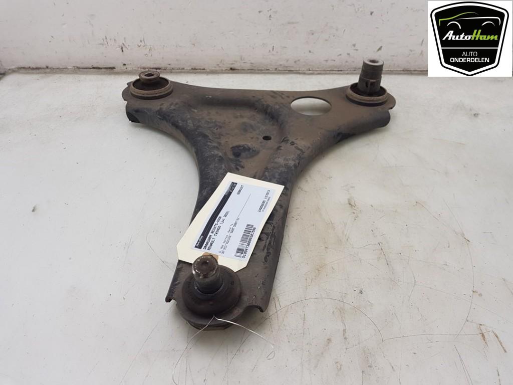 BRAS DE SUSPENSION AVANT DROIT (TRIANGLE) Twingo III (AH), Dhr. J. Ham, Renault, Administratie@autoham.nl, Utilisé