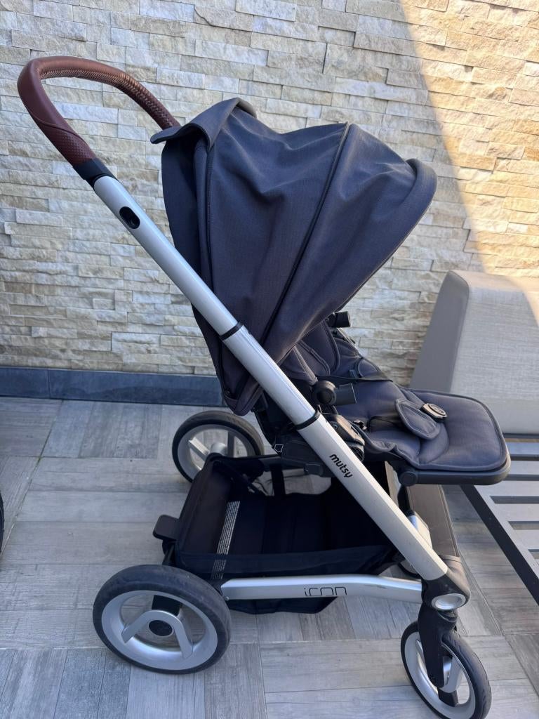 Mutsy Icon - Nieuwstaat met alle accessoires, Ophalen, Combiwagen, Mutsy, Verstelbare duwstang