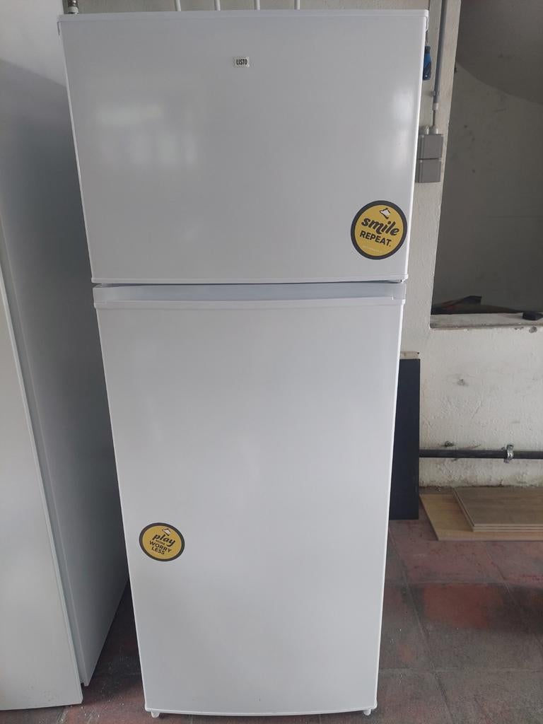 Frigo met diepvriezer merk Listo, Elektronische apparatuur, Koelkasten en IJskasten, Ophalen