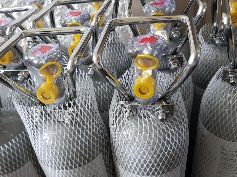 Hobbyaquarium Nieuwe CO2flessen 500gram/2kilo hervulbaar, Dieren en Toebehoren