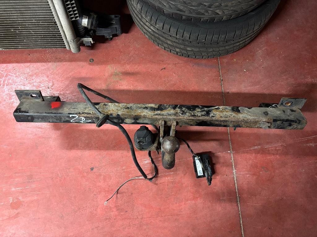 ATTACHE REMORQUE OPEL ZAFIRA B, Auto-onderdelen, Trekhaken, Gebruikt, Ophalen