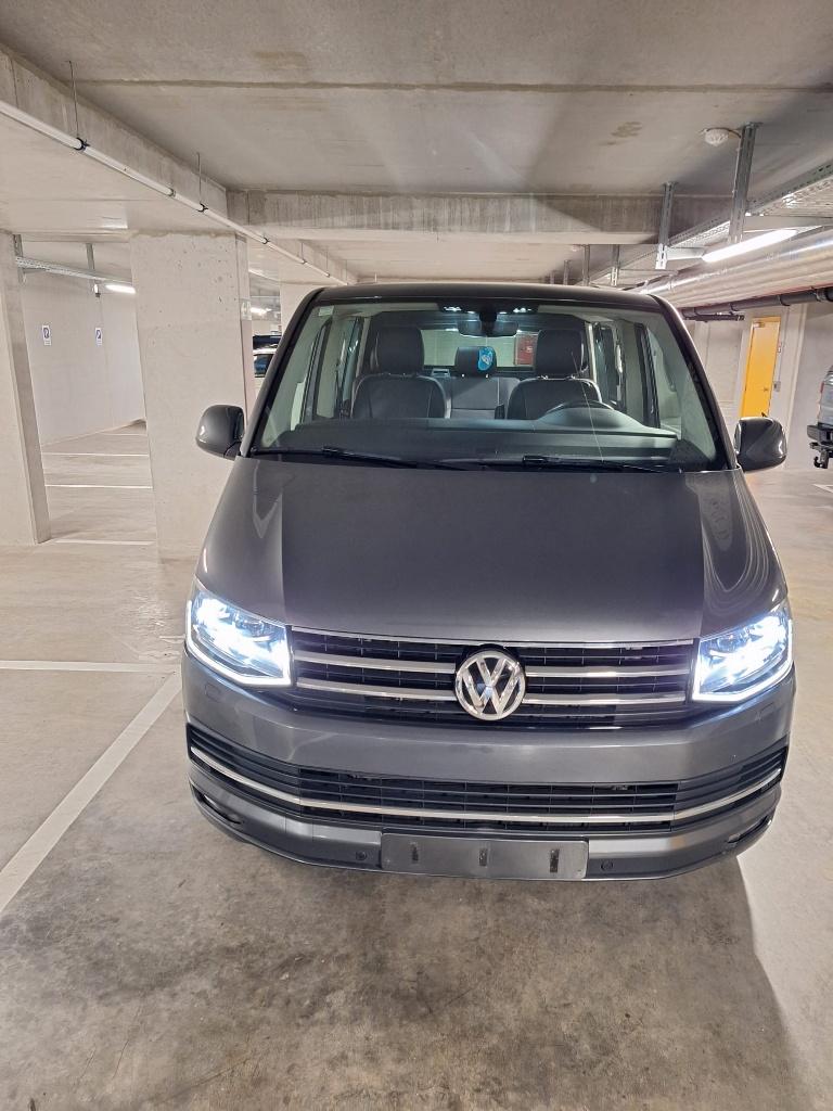 VW Caravelle T6, Autos, Volkswagen, Cuir, Argent ou Gris, Achat, Carnet d'entretien
