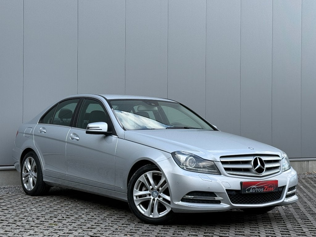 Mercedes-Benz C180 Avantgarde Xenon ParkSensor Navi Garantie, Autos, Achat, Boîte manuelle, 5 portes, 1595 cm³